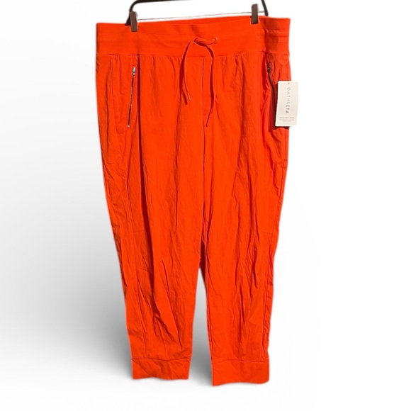 Athleta NWT Trekkie North Jogger Pant Orange Size 20 - Picture 3 of 10